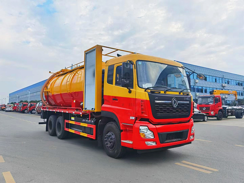 東風天龍21方清洗吸污車